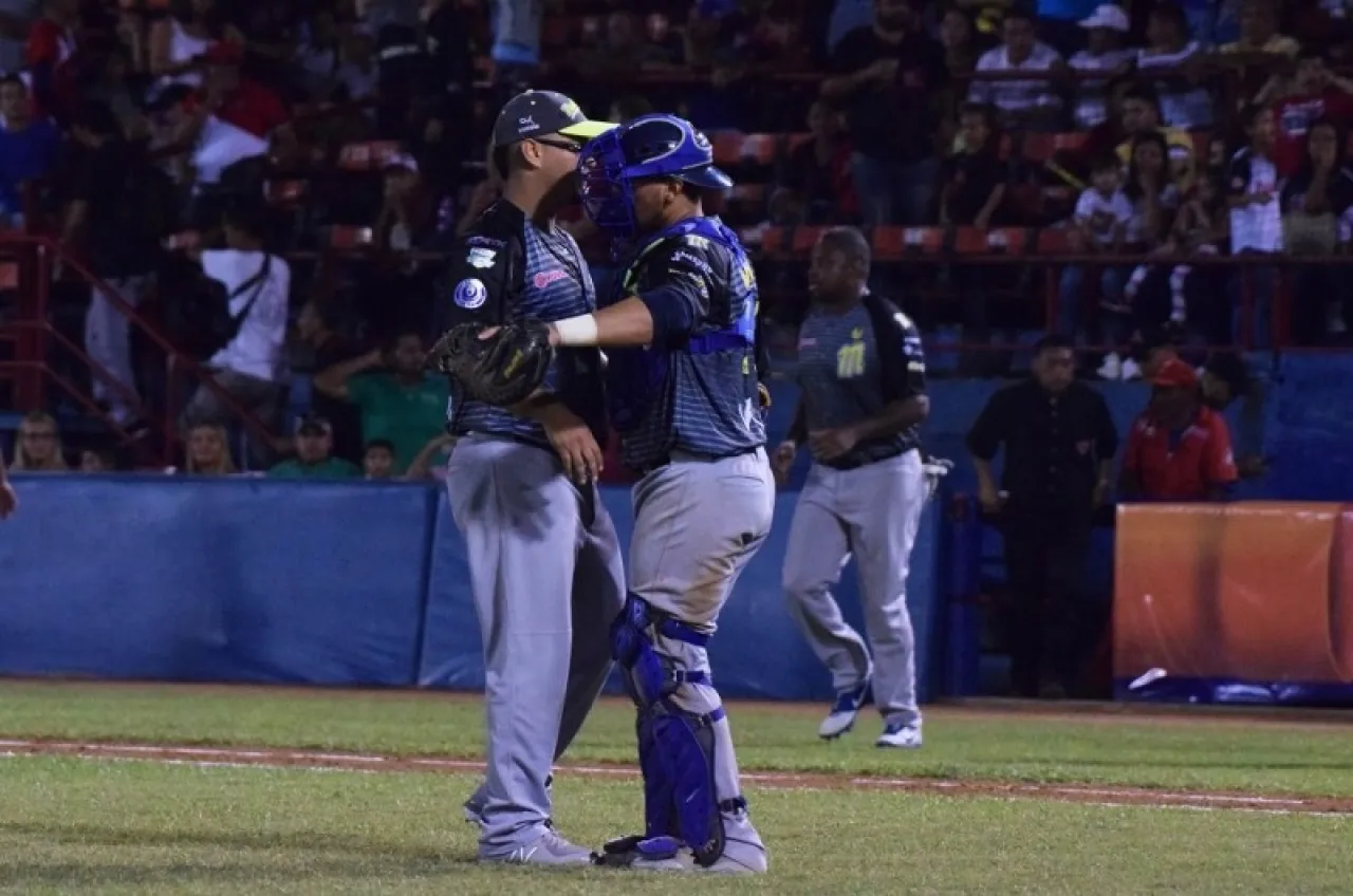 Victoria ante Cardenales