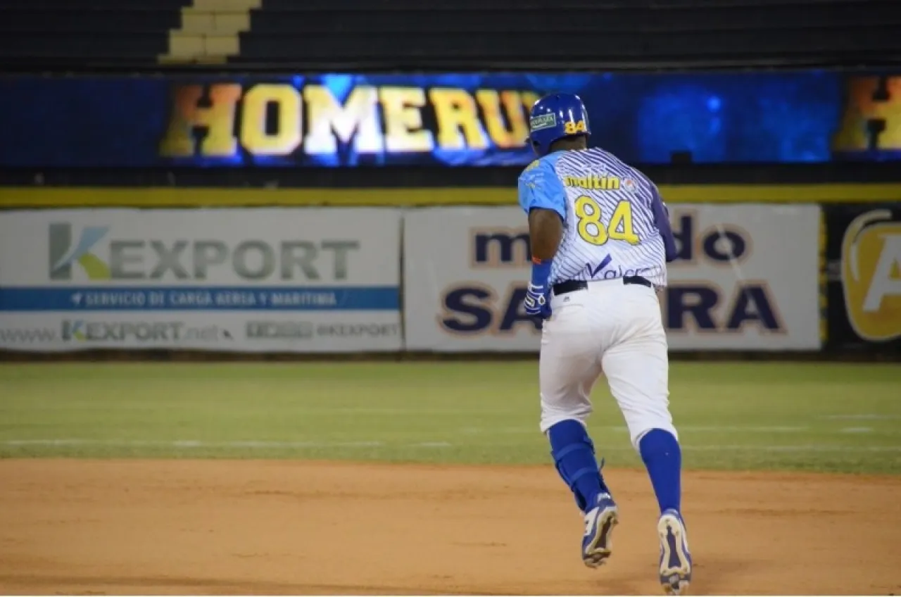 Adonis García