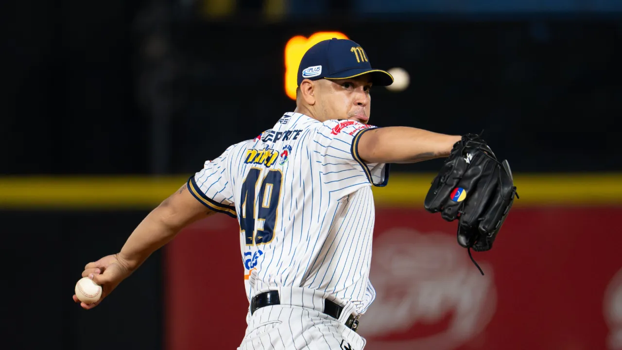 Ricardo Sánchez en la lomita